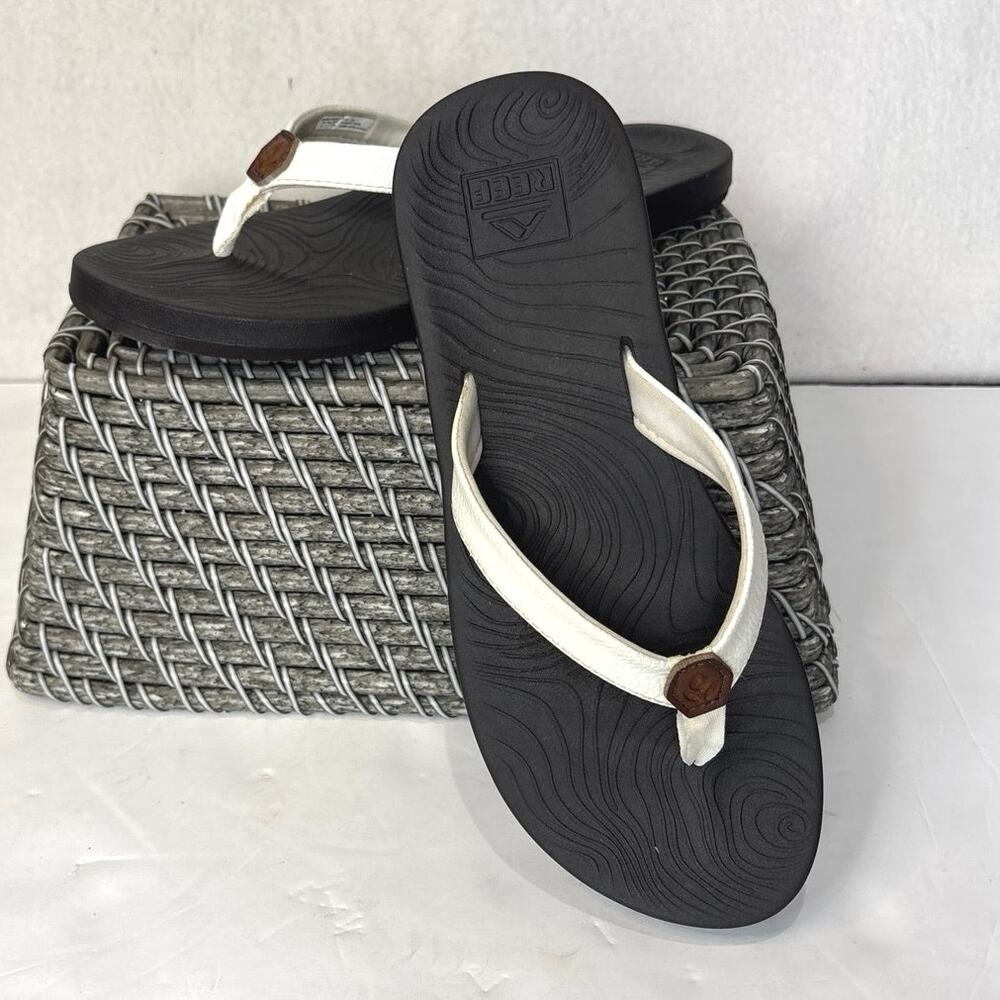 Reef Zen Love Flip Flop Sandals Womens 8 White Comfort Thong Beach